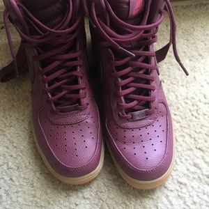 Burgundy Nike Air Force 1